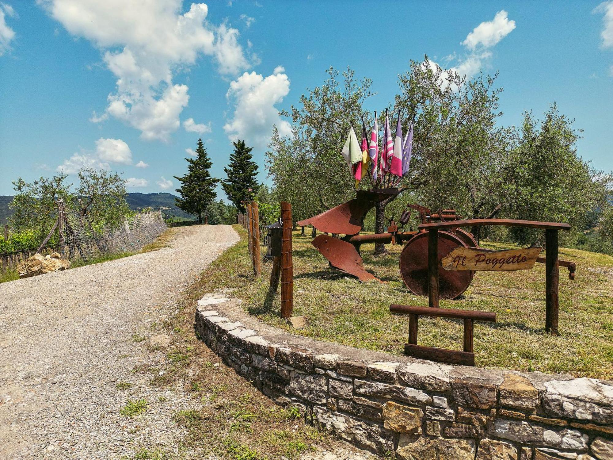 Tenuta Il Poggetto ราดดา อิน เคียนติ ภายนอก รูปภาพ
